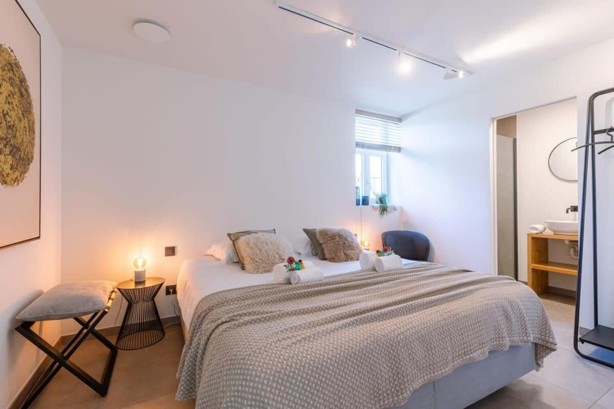 ברוז' Huswell - Quick - Lovely Double Room At Ranch De Blauwe Zaal מראה חיצוני תמונה